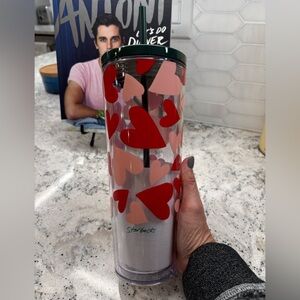 Starbucks 2026 Valentine's Day Hearts Cold Cup Venti 24 oz Tumbler. NWT! Lovely!